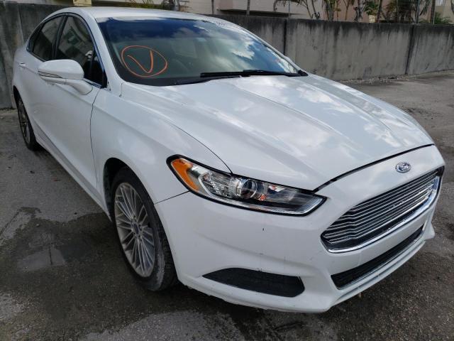 3FA6P0H92DR327763 - 2013 FORD FUSION SE WHITE photo 1