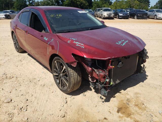 4T1B61HK6JU551512 - 2018 TOYOTA CAMRY XSE RED photo 1