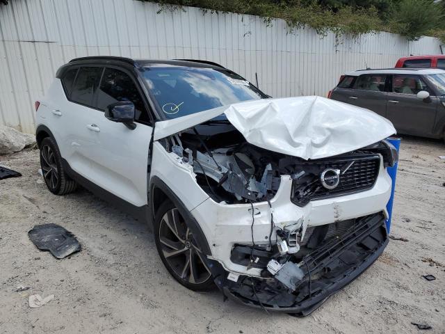 YV4162XZ4K2003457 - 2019 VOLVO XC40 T5 MO WHITE photo 1