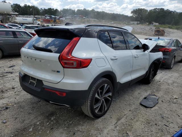 YV4162XZ4K2003457 - 2019 VOLVO XC40 T5 MO WHITE photo 4