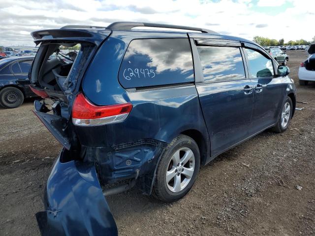 5TDKK3DC2BS123243 - 2011 TOYOTA SIENNA LE BLUE photo 4