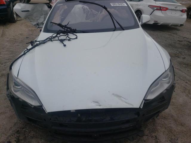 5YJSA1E13FF114307 - 2015 TESLA MODEL S Սպիտակ լուսանկար 7