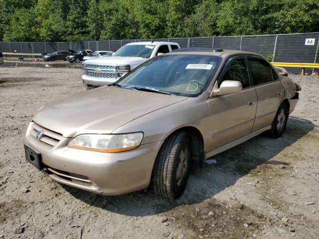 1HGCG16542A024947 - 2002 HONDA ACCORD DX BEIGE photo 2