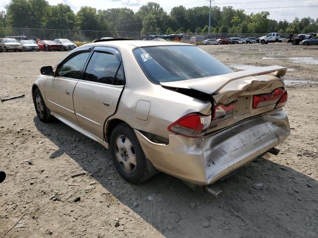 1HGCG16542A024947 - 2002 HONDA ACCORD DX BEIGE photo 3