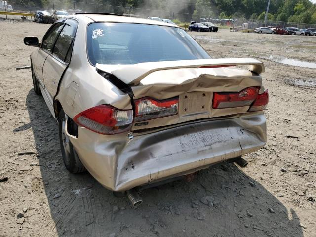 1HGCG16542A024947 - 2002 HONDA ACCORD DX BEIGE photo 9