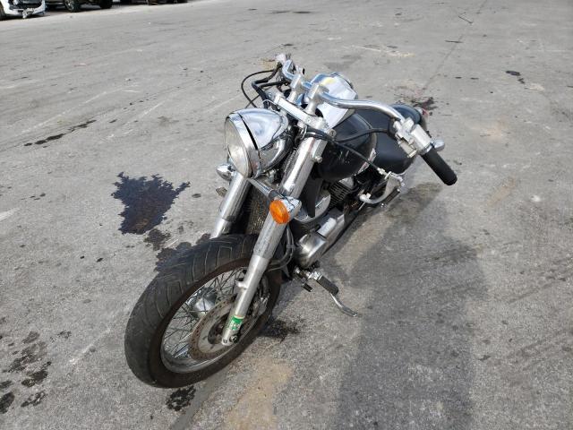 JH2RC44313M704836 - 2003 HONDA VT750 CDA 黑色 照片 2