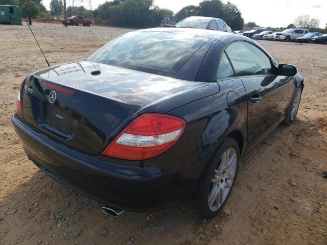 WDBWK56F48F183732 - 2008 MERCEDES-BENZ SLK 350 BLACK photo 4