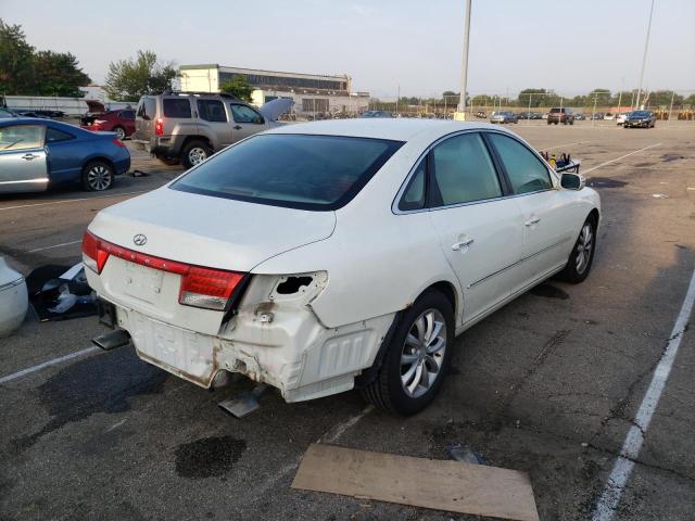 KMHFC46F27A140572 - 2007 HYUNDAI AZERA SE WHITE photo 4