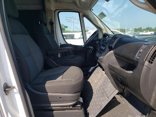 3C6TRVBG3KE549915 - 2019 RAM PROMASTER WHITE photo 5