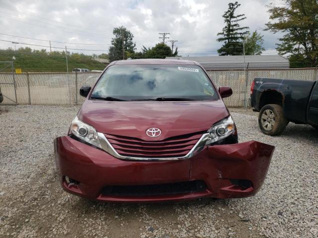 5TDJK3DC2GS146329 - 2016 TOYOTA SIENNA LE RED photo 9