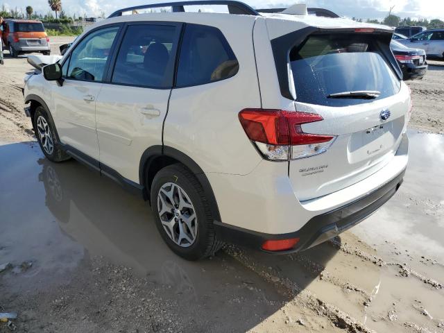 JF2SKAGC1KH560012 - 2019 SUBARU FORESTER P WHITE photo 3