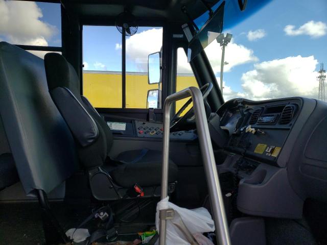 4UZABRDT0ECFM5269 - 2014 FREIGHTLINER CHASSIS B2 橙色 照片 5