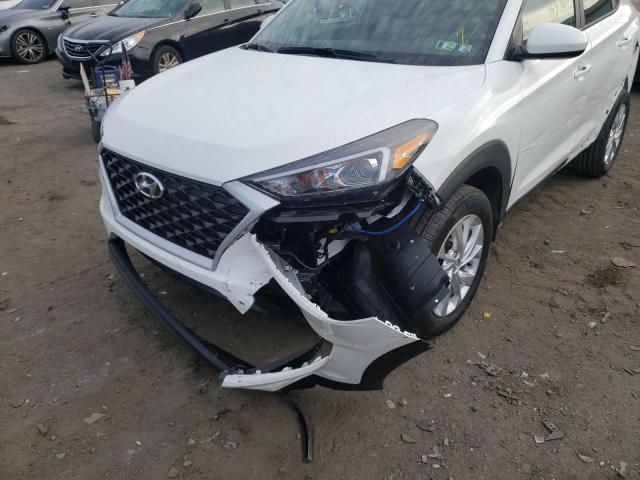 KM8J2CA41MU332105 - 2021 HYUNDAI TUCSON SE WHITE photo 9