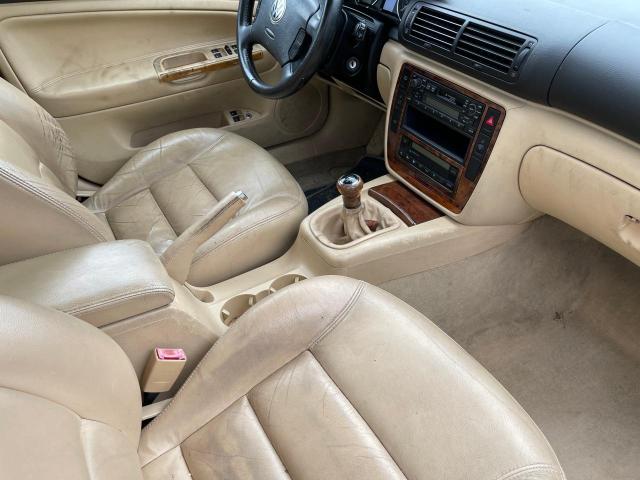 WVWRH63B71P087582 - 2001 VOLKSWAGEN PASSAT GLX Mavi foto 5