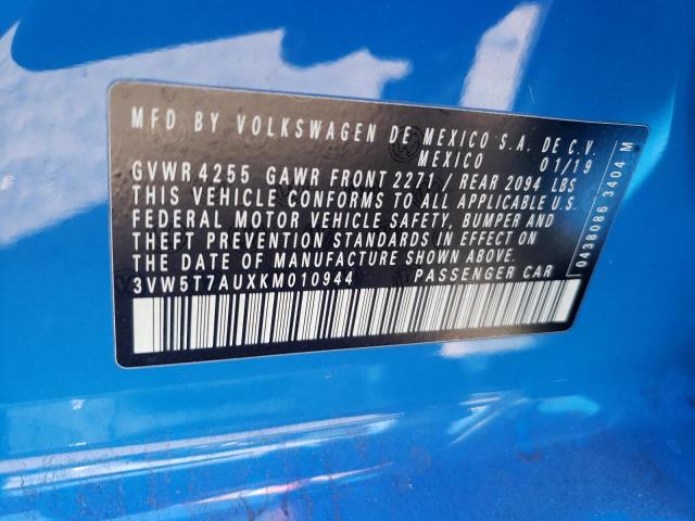 3VW5T7AUXKM010944 - 2019 VOLKSWAGEN GTI S BLUE photo 10