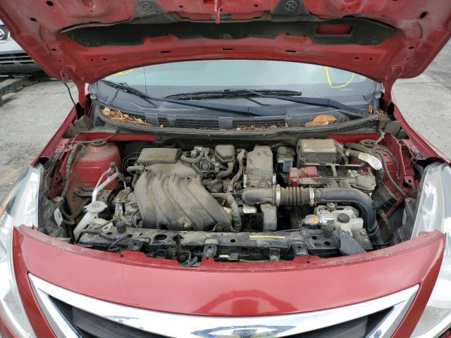 3N1CN7AP0HL854698 - 2017 NISSAN VERSA S BURGUNDY photo 7