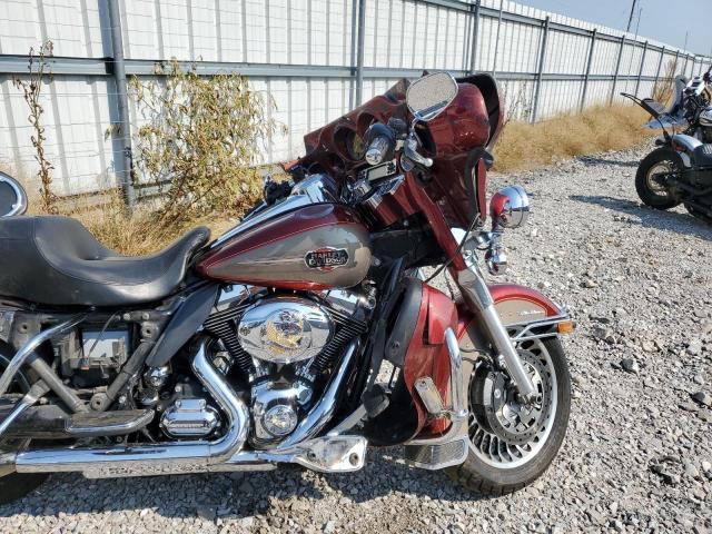 1HD1FC4109Y676632 - 2009 HARLEY-DAVIDSON FLHTCU TWO TONE photo 5