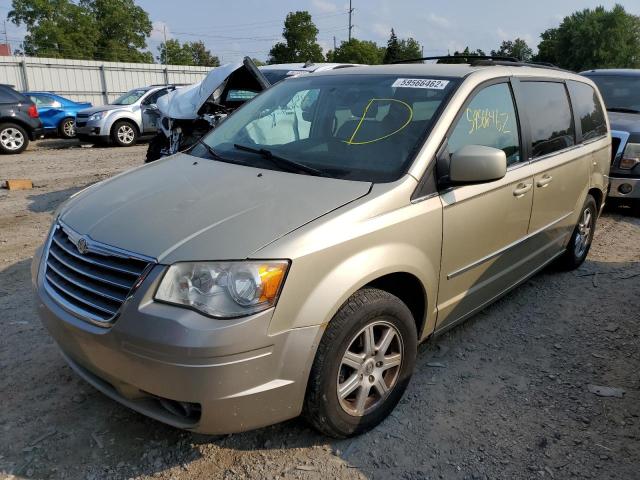 2A4RR8DX8AR377017 - 2010 CHRYSLER TOWN & COU GOLD photo 2