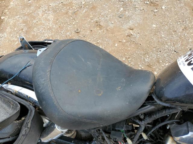 JH2RC44312M610843 - 2002 HONDA VT750 CDA 黑色 照片 6