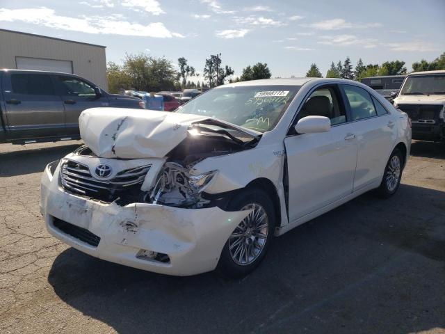 4T1BB46K27U019554 - 2007 TOYOTA CAMRY HYBR WHITE photo 2