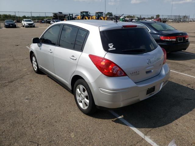 3N1BC13E79L414280 - 2009 NISSAN VERSA S SILVER photo 3