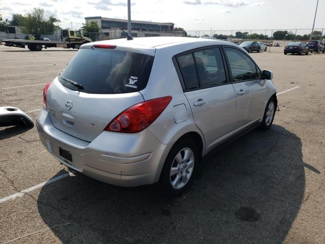 3N1BC13E79L414280 - 2009 NISSAN VERSA S SILVER photo 4