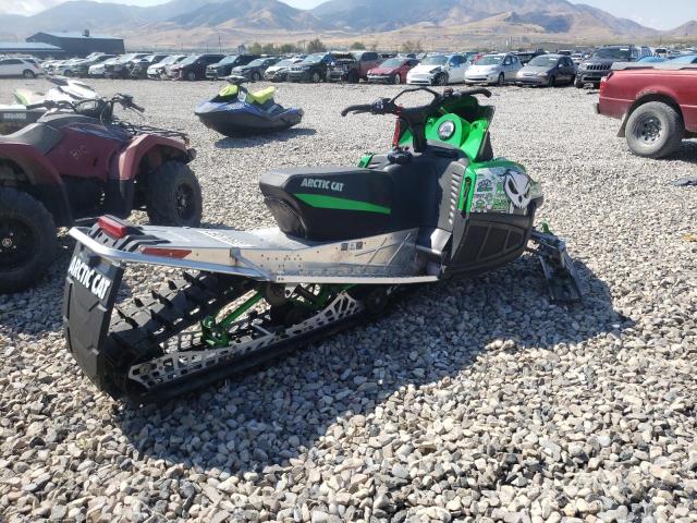 4UF10SNWXAT100175 - 2010 ARCTIC CAT SNOWMOBILE GREEN photo 4