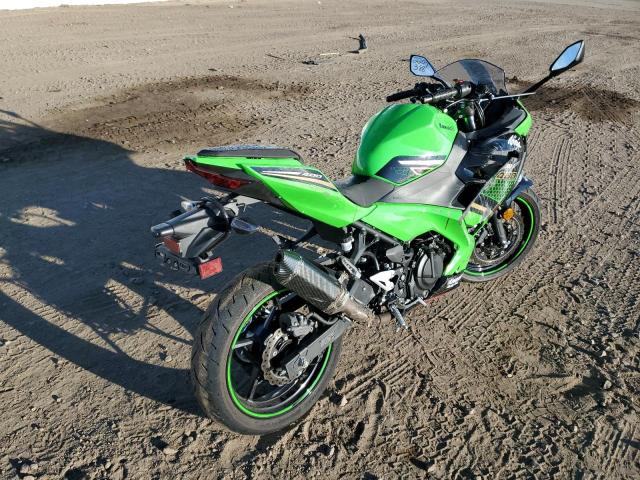 JKAEXKG16LDA81172 - 2020 KAWASAKI EX400 GREEN photo 4