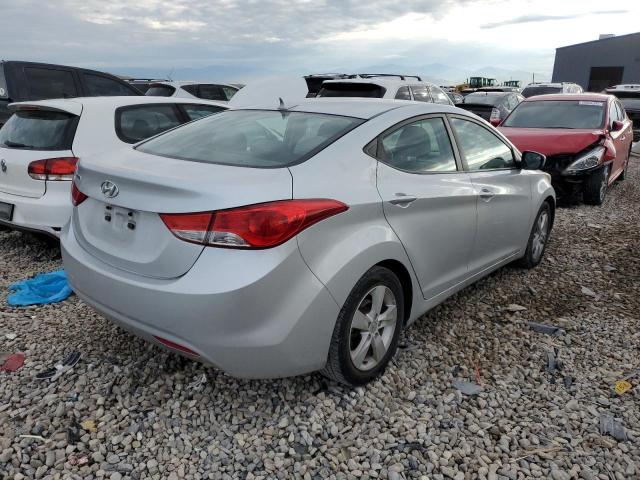 5NPDH4AE5DH345142 - 2013 HYUNDAI ELANTRA GL SILVER photo 4