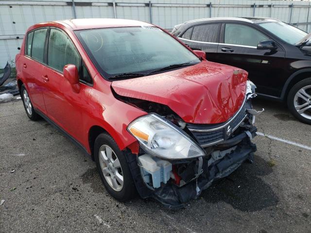 3N1BC13E69L496969 - 2009 NISSAN VERSA S RED photo 9