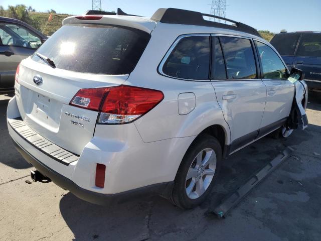 4S4BRDLC3D2265058 - 2013 SUBARU OUTBACK 3. WHITE photo 4