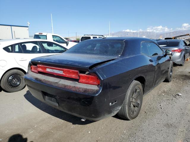 2B3LJ44V39H559642 - 2009 DODGE CHALLENGER BLACK photo 4