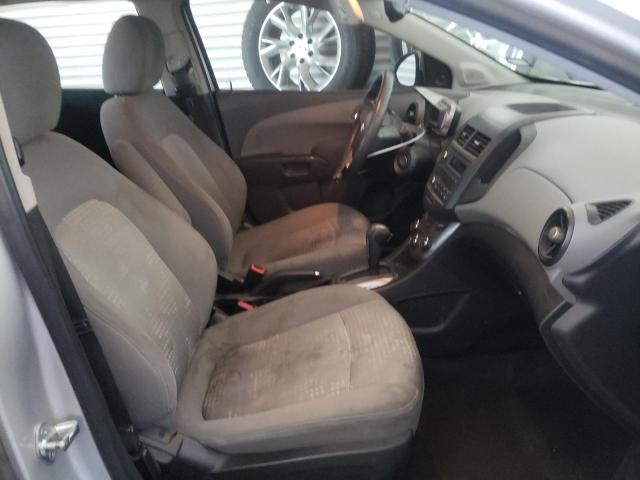 1G1JA6SH1C4102145 - 2012 CHEVROLET SONIC LS SILVER photo 5