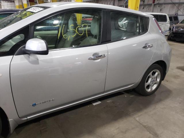 JN1AZ0CP7CT027186 - 2012 NISSAN LEAF SV SILVER photo 9