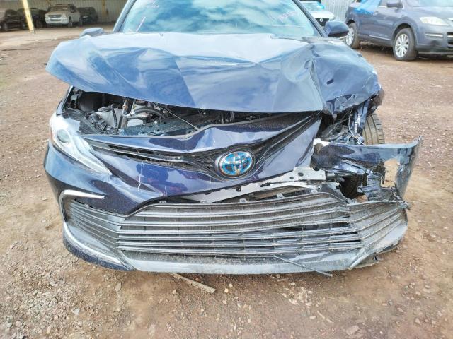 4T1F31AK4NU593204 - 2022 TOYOTA CAMRY XLE BLUE photo 9