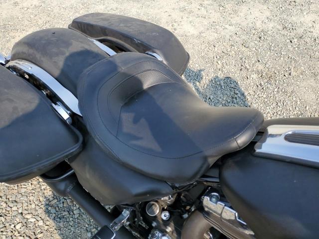 1HD1KRM3XGB681109 - 2016 HARLEY-DAVIDSON FLHXS STRE BLACK photo 6