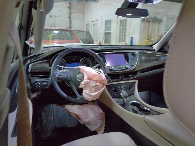 LRBFX2SAXKD041754 - 2019 BUICK ENVISION E WHITE photo 9