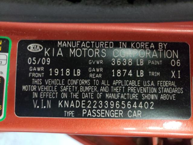 KNADE223396564402 - 2009 KIA RIO BASE ORANGE photo 10