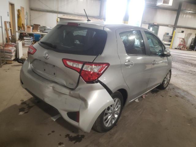 VNKKTUD36JA092522 - 2018 TOYOTA YARIS L SILVER photo 4