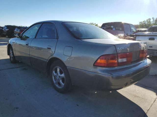 JT8BF22G0V5009531 - 1997 LEXUS ES 300 GRAY photo 3