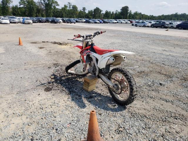 JH2PE0539GK502031 - 2016 HONDA CRF450 R RED photo 3