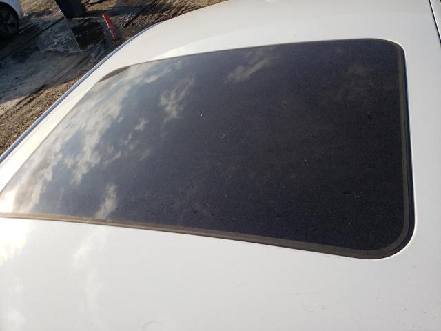 3MW5R1J04M8B87090 - 2021 BMW 330I WHITE photo 9