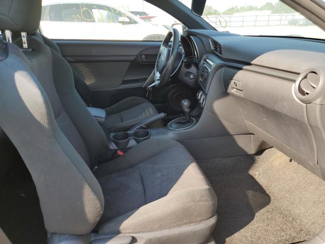 JTKJF5C71C3027650 - 2012 TOYOTA SCION TC 白色 照片 5