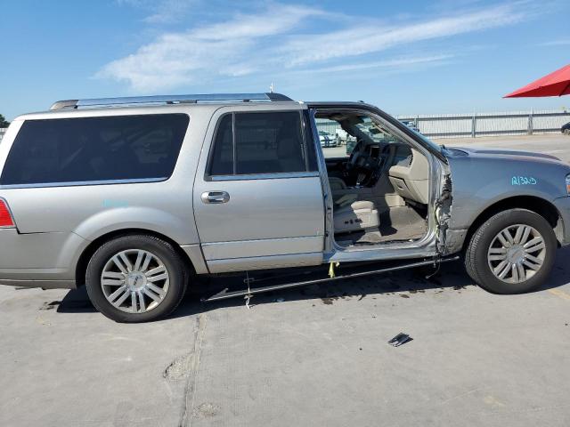 5LMFL27558LJ04341 - 2008 LINCOLN NAVIGATOR 银色 照片 9