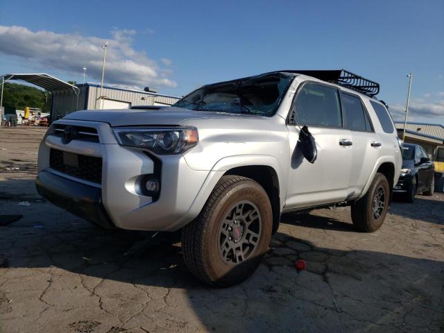 JTEHU5JR0M5872863 - 2021 TOYOTA 4RUNNER VE SILVER photo 2