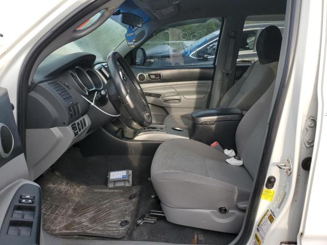 5TFJU4GN9FX085194 - 2015 TOYOTA TACOMA DOU WHITE photo 7