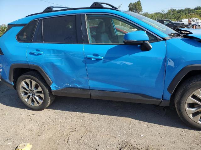 JTMA1RFV0KD506173 - 2019 TOYOTA RAV4 XLE P BLUE photo 9