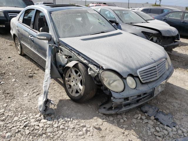 WDBUF65J64A457043 - 2004 MERCEDES-BENZ E 320 BLUE photo 1