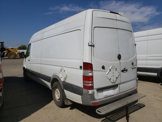 WD3PE8CB4C5713271 - 2012 MERCEDES-BENZ SPRINTER 2 WHITE photo 3