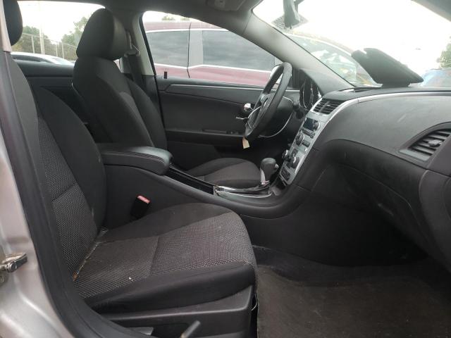 1G1ZC5E09CF139882 - 2012 CHEVROLET MALIBU 1LT SILVER photo 5